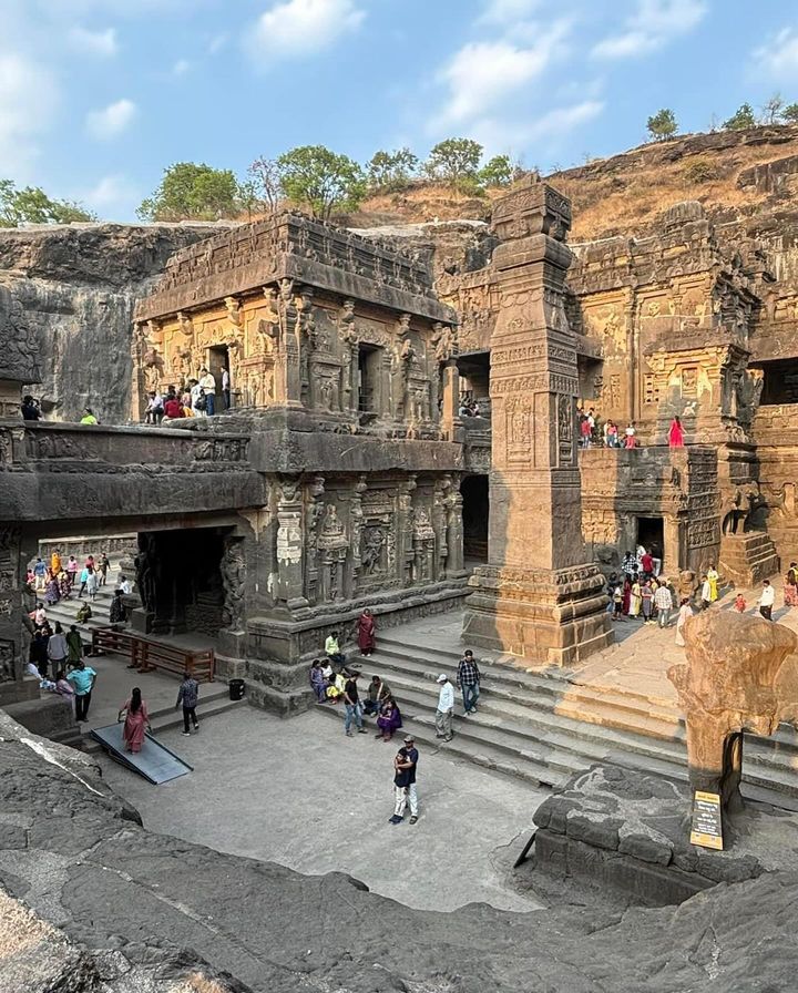 Exploring the Majestic Kailash Temple, Aurangabad